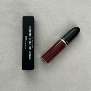 Brand new, never used M·A·C Retro Matte Liquid Lipcolour